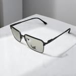 Leo Hussle - Anti-blue light square glasses with a metallic gray frame and flat bridge