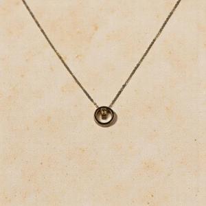 Minimalist Gold-Tone Interlocking Circle Pendant Necklace